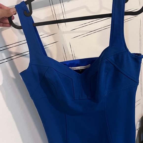 Diane von Furstenburg Cobalt Blue Bodycon dress - Picture 4 of 8